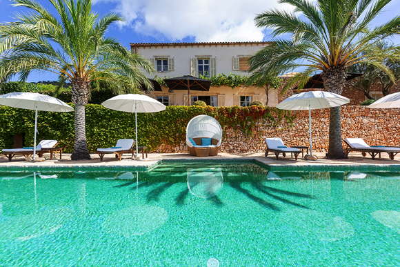 Luxusfinca mieten-Poolvilla Mallorca-Finca mit Service Balearen-Fincaferien–Alqueria Blanca