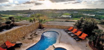 Ferienvilla mit Innen- und Außenpool auf Gozo mieten