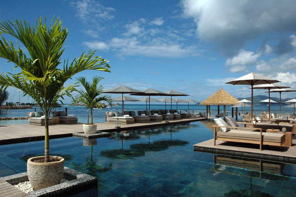 Hotelvilla-Designhotel-Ferienvilla am Strand Seychellen-La Digue-Luxusvilla auf den Seychellen 