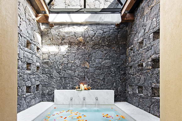 Design-Hotelvilla mit Infinity Pool Service Teneriffa Kanaren Spanien