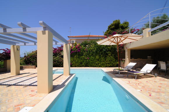 Ferienhaus-Ferienvilla-Villa in Griechenland-mit Pool-Peloponnes-Porto Heli