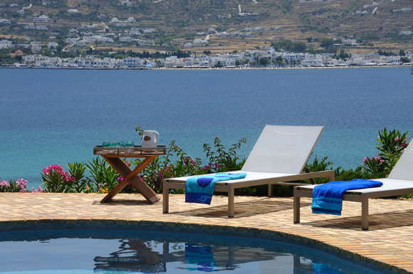 Ferienhaus am Meer Paros–Ferienvilla mit Pool Griechenland-Luxus Paros–mieten